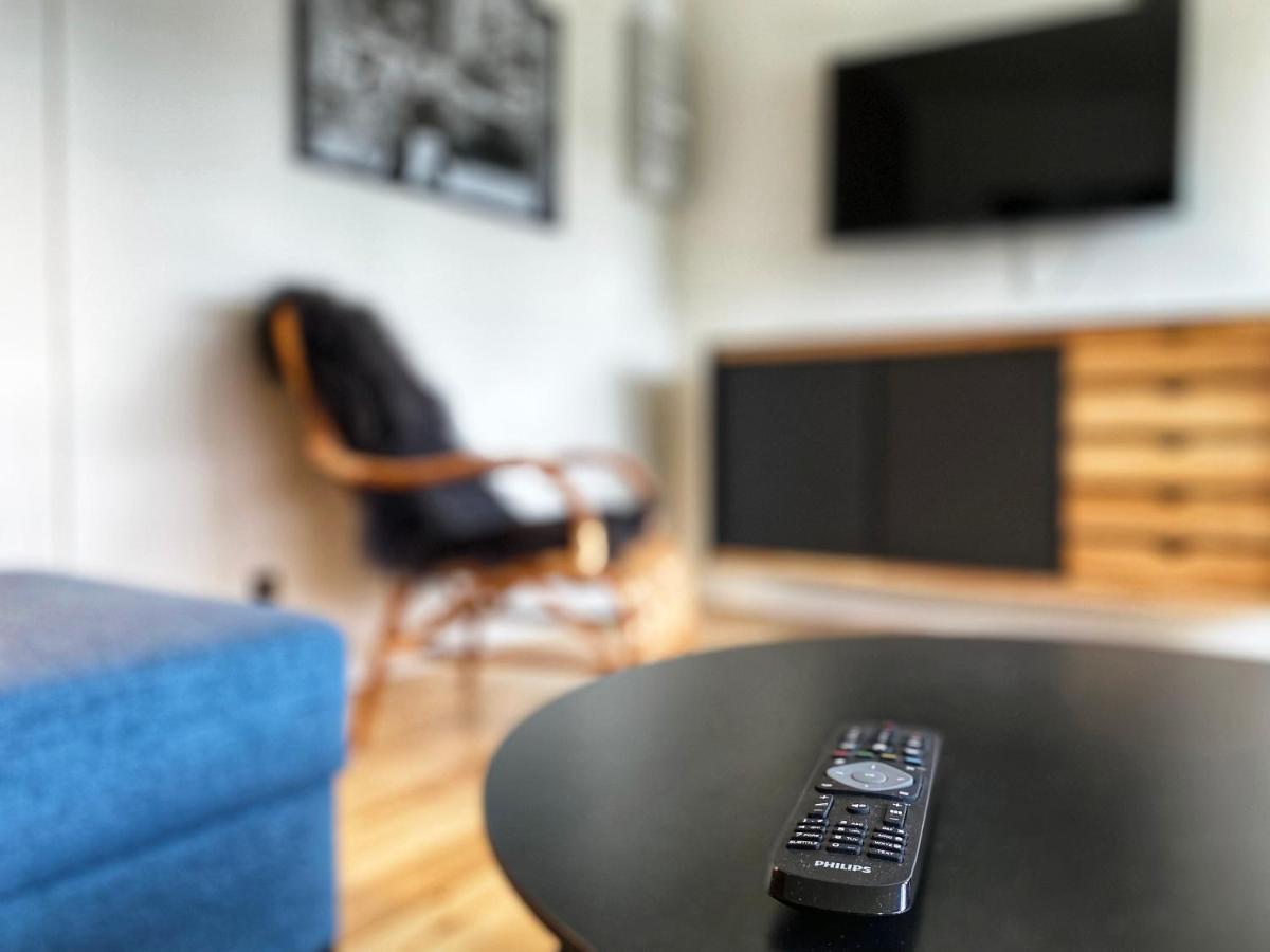 Broncks Apartment 4 - Modern 1-Bedroom In The Heart Of Tórshavn Extérieur photo