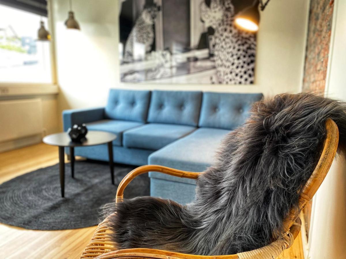 Broncks Apartment 4 - Modern 1-Bedroom In The Heart Of Tórshavn Extérieur photo